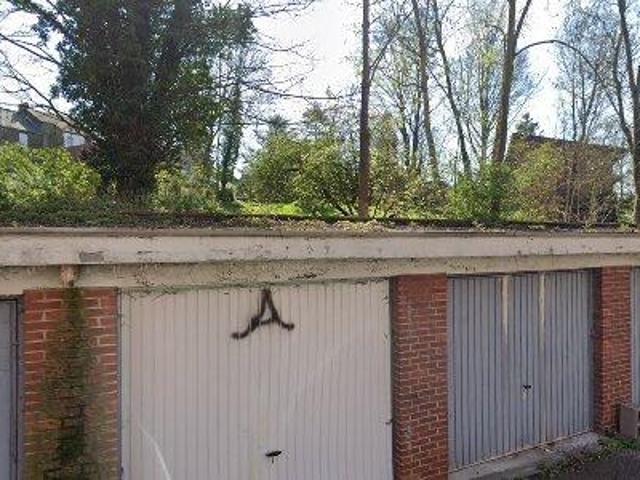 100 m2 apartment for rent in Châtelet