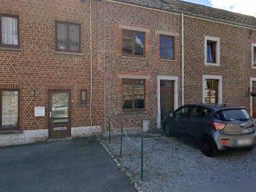 100 m2 apartment for rent in Fosses la Ville