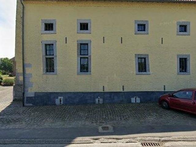 100 m2 apartment for rent in Geer