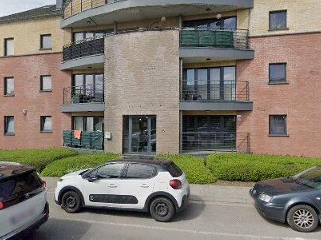 100 m2 apartment for rent in Grâce Hollogne