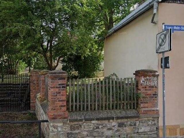100 m2 apartment for rent in Halle Saale