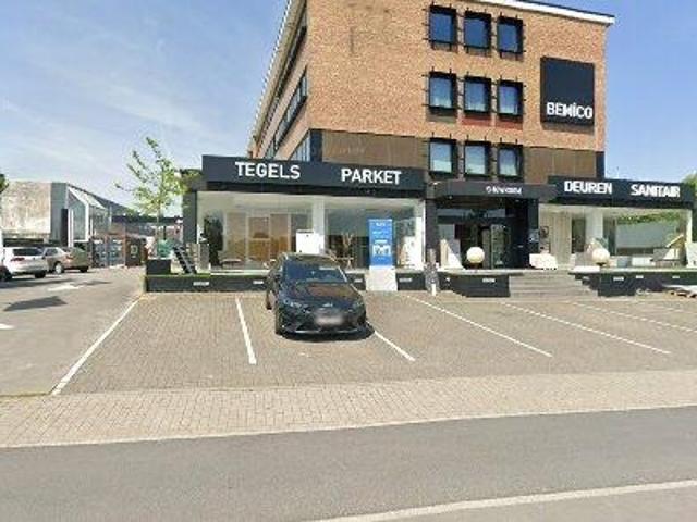 100 m2 apartment for rent in Halle