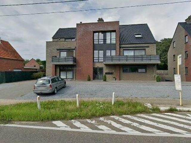 100 m2 apartment for rent in Ham