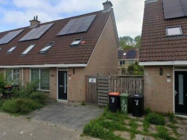 100 m2 apartment for rent in Hoorn