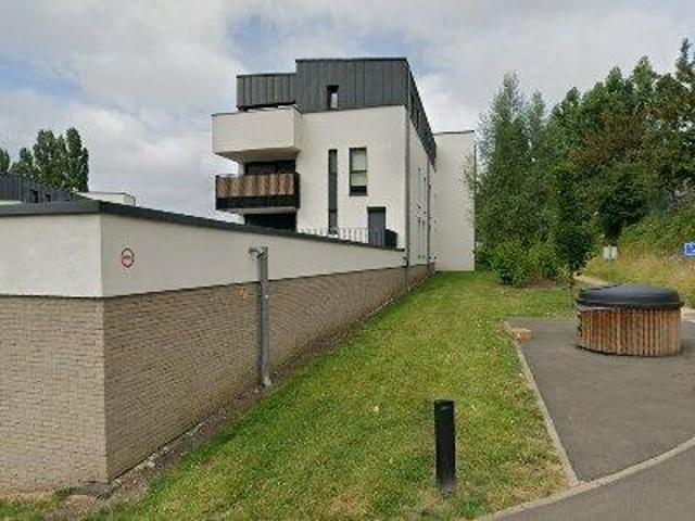 100 m2 apartment for rent in Luik