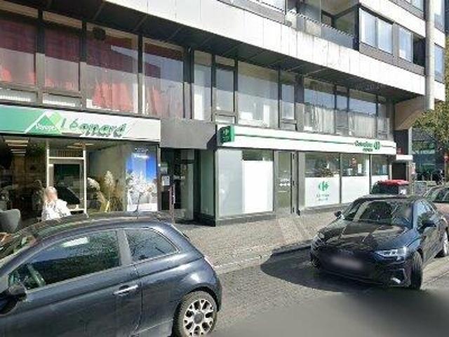 100 m2 apartment for rent in Luik