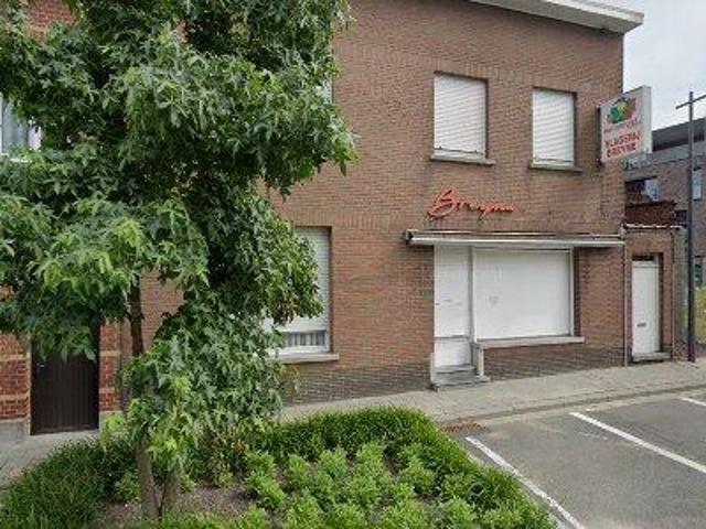 100 m2 apartment for rent in Staden