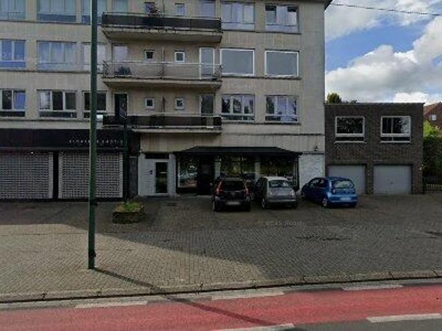 100 m2 apartment for rent in Sint Genesius Rode