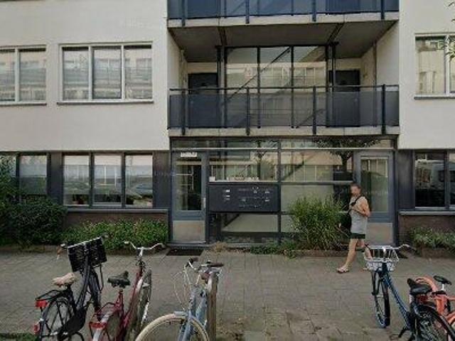 100 m2 apartment for rent in The Hague Centrum