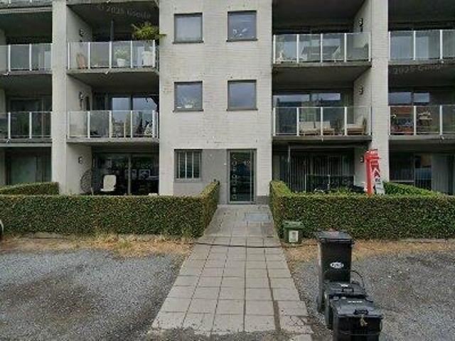 100 m2 apartment for rent in Veurne