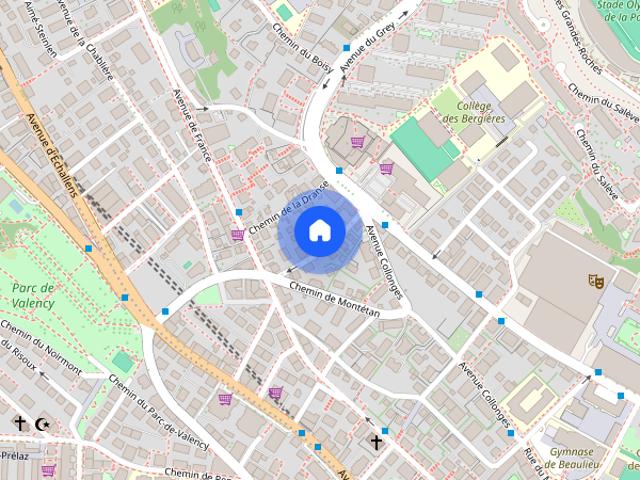 100 m²