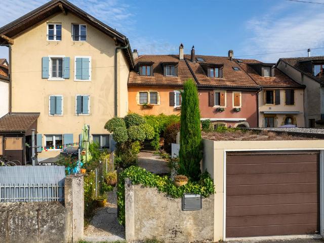 100 m vom See entfernt – Vollständig renoviertes, charmantes Haus mit Garten