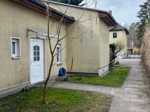 100 m² großes Reihenhaus in Falkensee, nahe Potsdam + Berlin, ruhige Siedlungslage, Einfamilienhaus