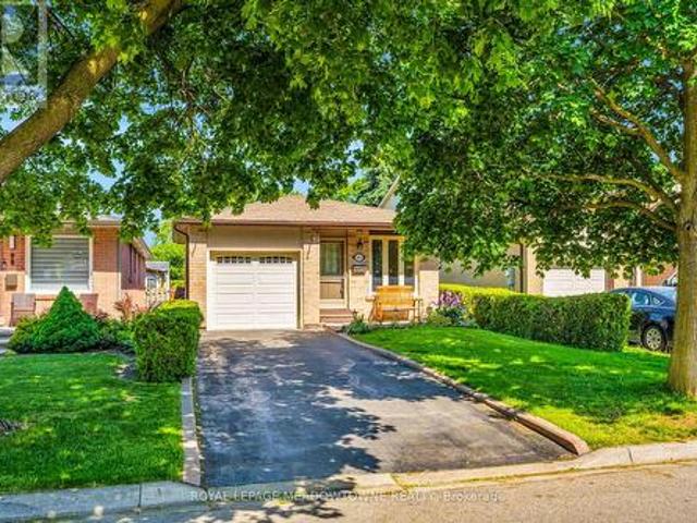 100 Martindale Crescent, Brampton, ON, L6X 2V1 house for sale | Listing ID W13774 | Royal LePage