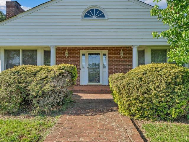 100 Meadowgate Drive