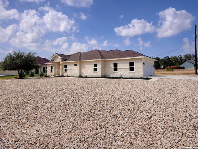 100 N Micah Andrews, Blanco, TX 78606 | MLS #1918