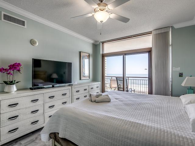 100 North Beach Blvd. 817
