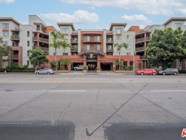 100 S Alameda Street 204