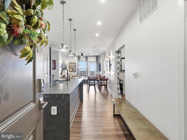 100 Saint Ives Place # 403