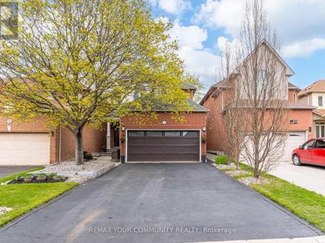 100 Secord Street, Pickering, ON, L1V 6V6 house for sale | Listing ID E13128 | Royal LePage