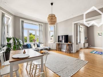 100 sqm historic apartment for 1 4 people in a very central location in Blankenese