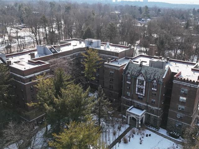 100 Palisade Avenue # D12