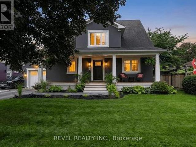 100 Robinwood Crescent, Milton, ON, L9T 2C3 house for sale | Listing ID W13801 | Royal LePage