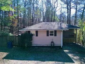 100 RAILROAD AVE, HAYDEN, AL 35079