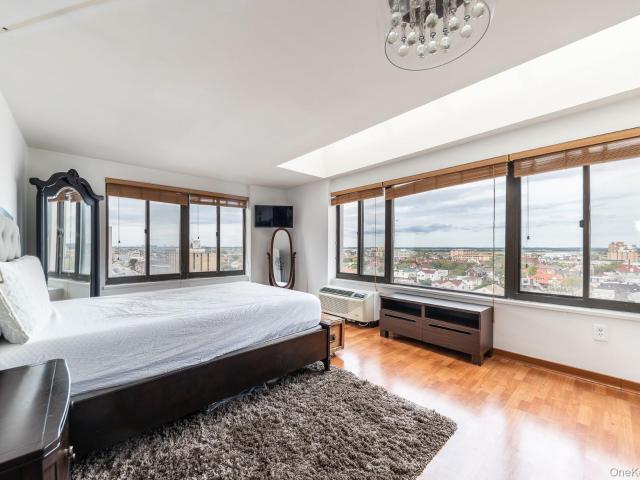 100 W Broadway, Unit 7F, Long Beach, NY 11561 | MLS #979723