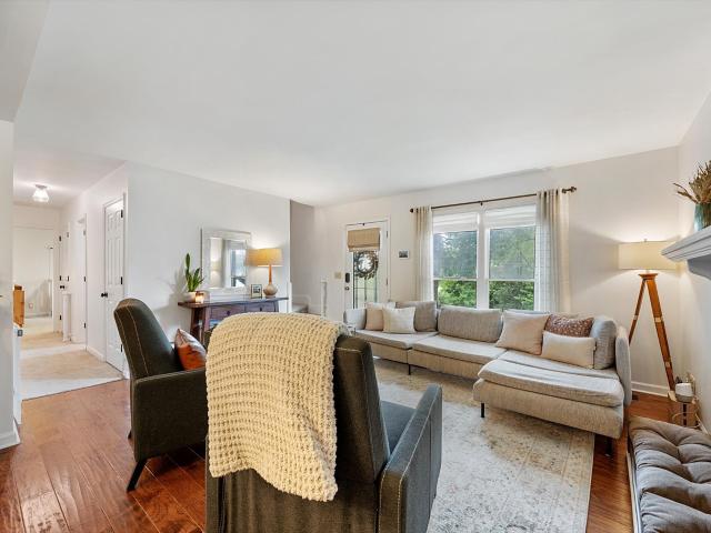 100 Windward Dr