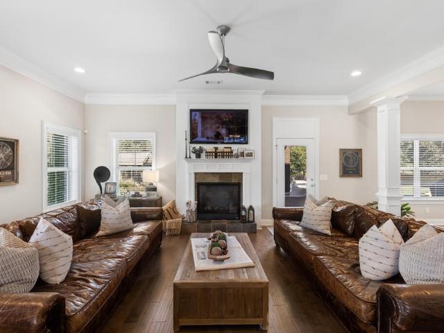 100 Tablerock Court