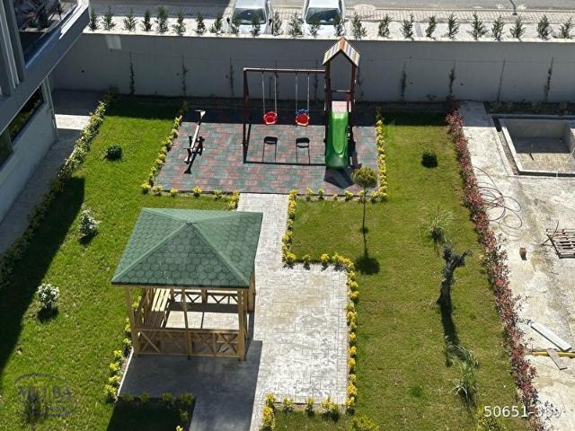 100. yıl mahallesi 3 + 1 beşinci kat site içerisinde satılık daire