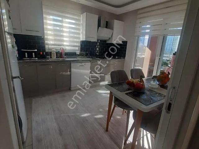100.yıl'da Gerçek 3+1 Kapalı Mutfak Daire