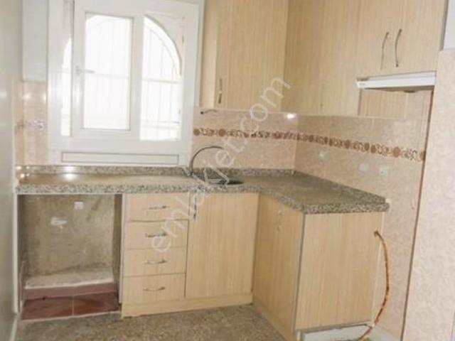 100.yılda,diş Has.yanı Uygun Fiyatta 2.katı,kiralık Daire