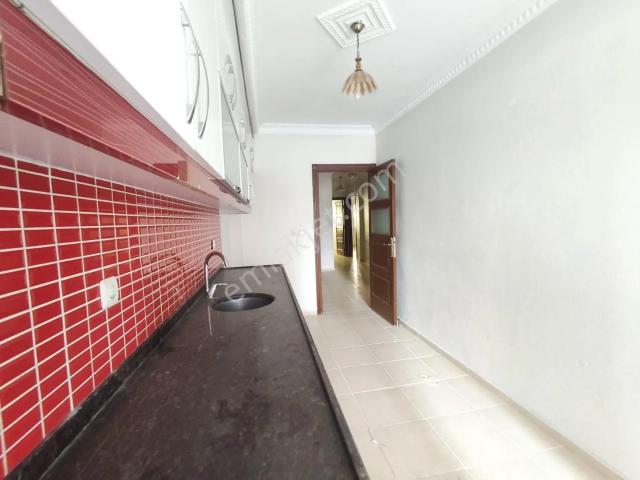 100.yılda, Kriminal Civ. İşyeri Ve Üstünde,2+1,kapalı Mut.daire Satılık Müstakil