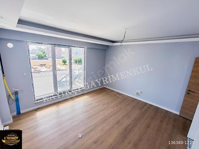 100. YIL MAHALLESİ 1+1 AMERİKAN MUTFAKLI BAHÇELİ SATILIK DAİRE