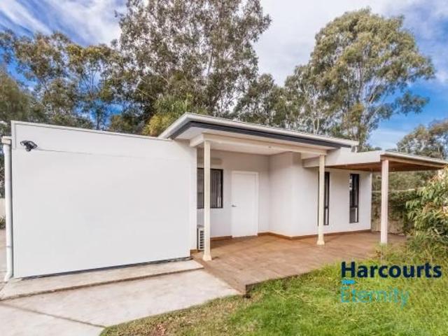 100a Betts Road, MERRYLANDS WEST, NSW 2160