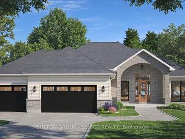 10142 Pinery Bluffs Road, Lambton Shores, ON, N0M 1T0 house for sale | Listing ID X13026 | Royal LePage