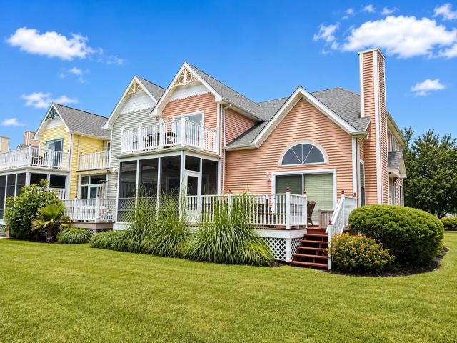 1014 Baybreeze Lane