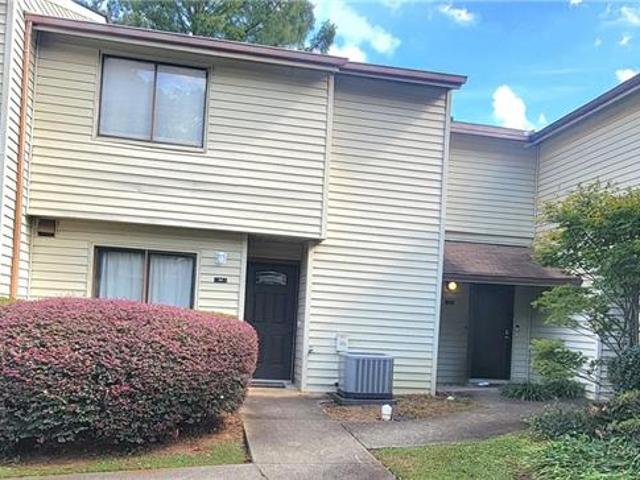 1014 Country Court