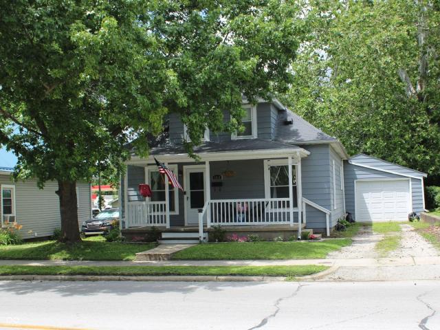 1014 E Market Street