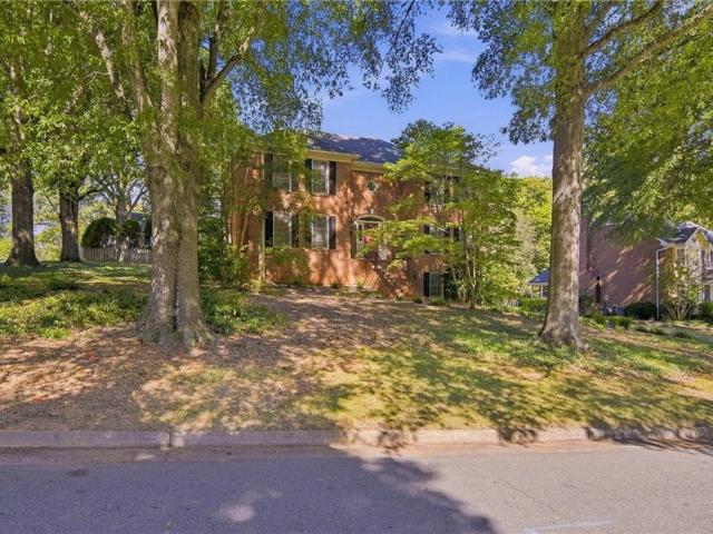 1014 Greenhurst Road