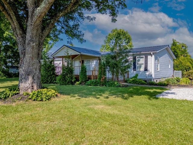 1014 Peasticks Road