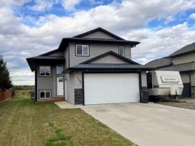 1014 Street, Sexsmith, AB, T0H 3C0 house for lease | Listing ID A2317 | Royal LePage