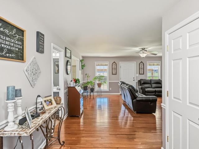 10150 Snake Road