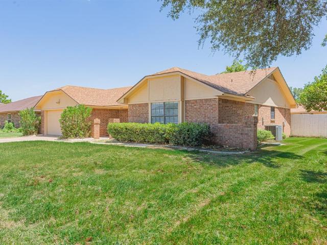 1015 Meadowlark Lane