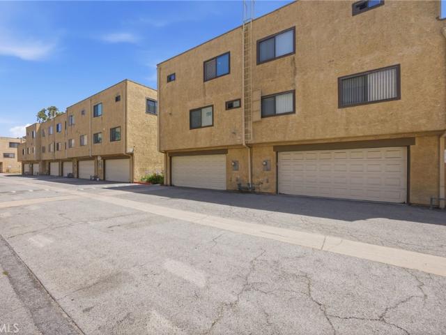 1015 Michelle Court