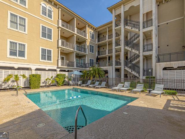 1015 Beachview Drive