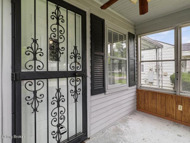 1015 Camden Ave