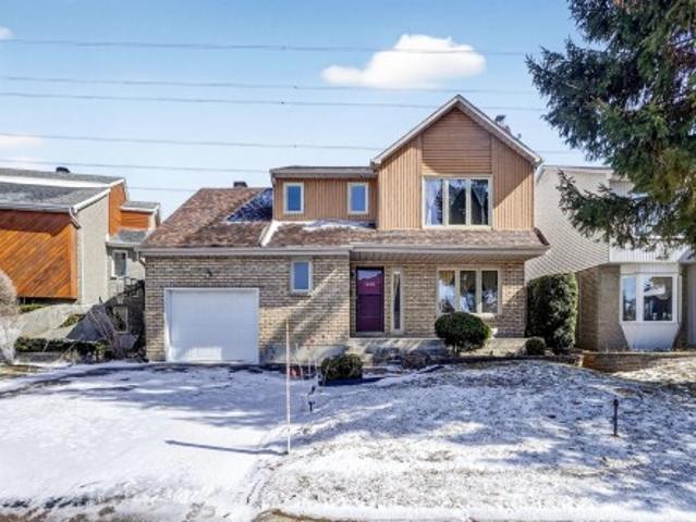 1015 Crois. Savard, Brossard, QC, J4X 1X9 house for sale | Listing ID 21875 | Royal LePage